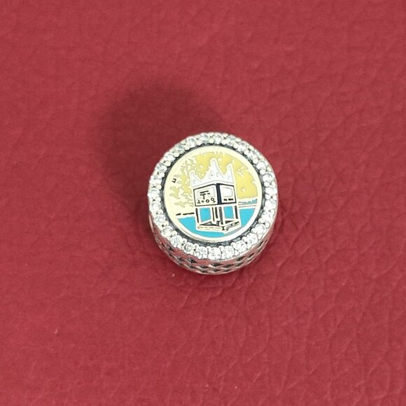 Pandora Ocean City Lifeguard Stand Exclusive Bead Charm S925 Silver with box - Picture 6 of 6